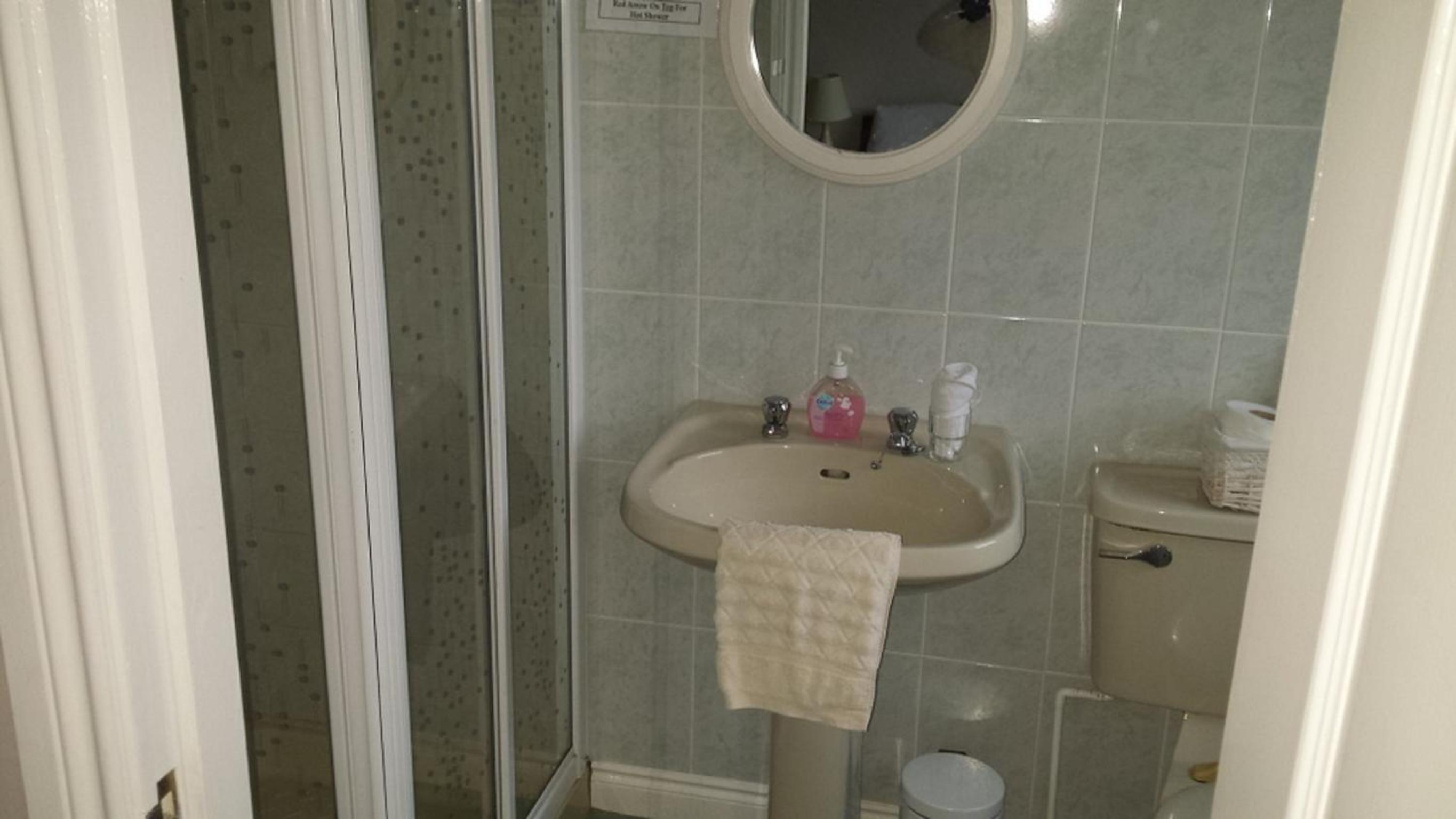 Athlone Vacations - Riverview House - Property Image 5