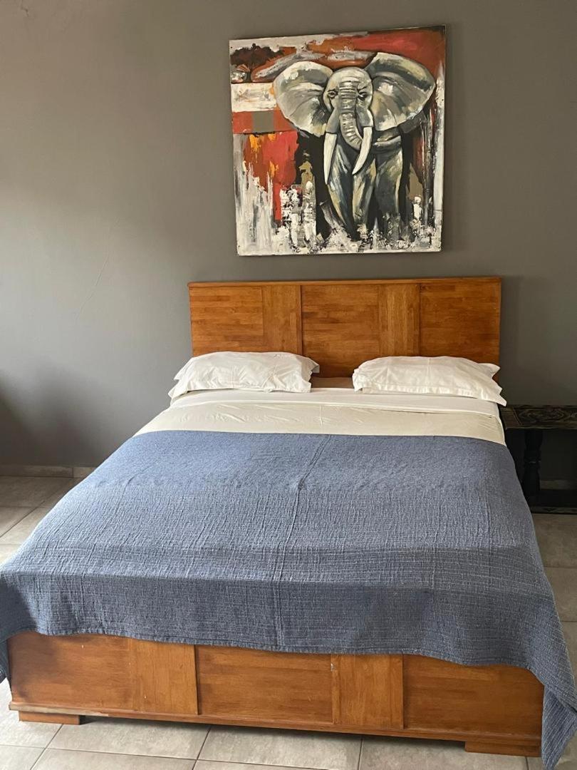Omanye Lodge