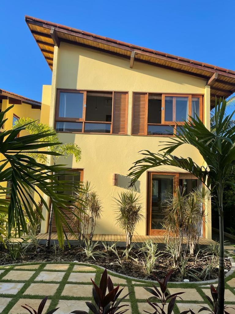 VILA BOMBACA - 100m da praia