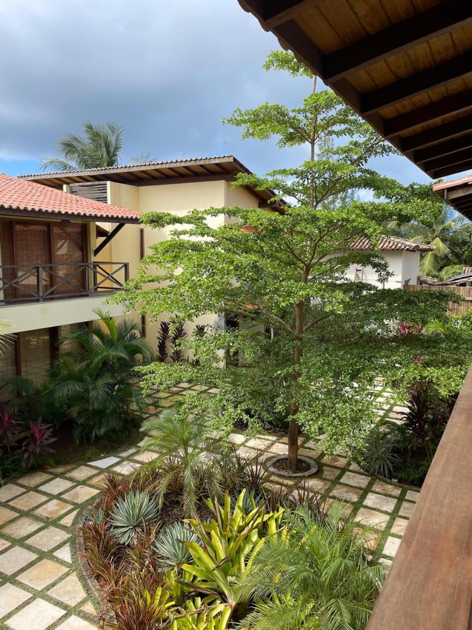 VILA BOMBACA - 100m da praia