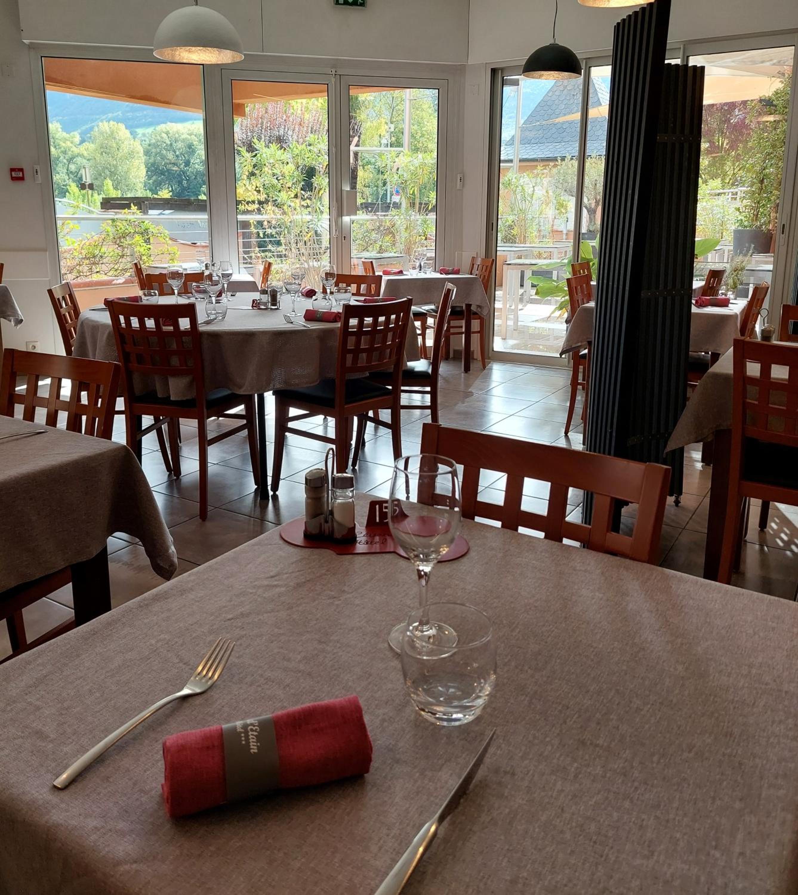 Cevenol Hotel - Property Image 11