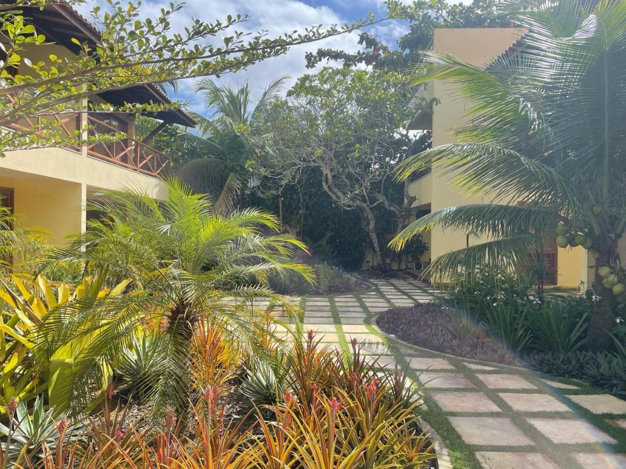 VILA BOMBACA - 100m da praia