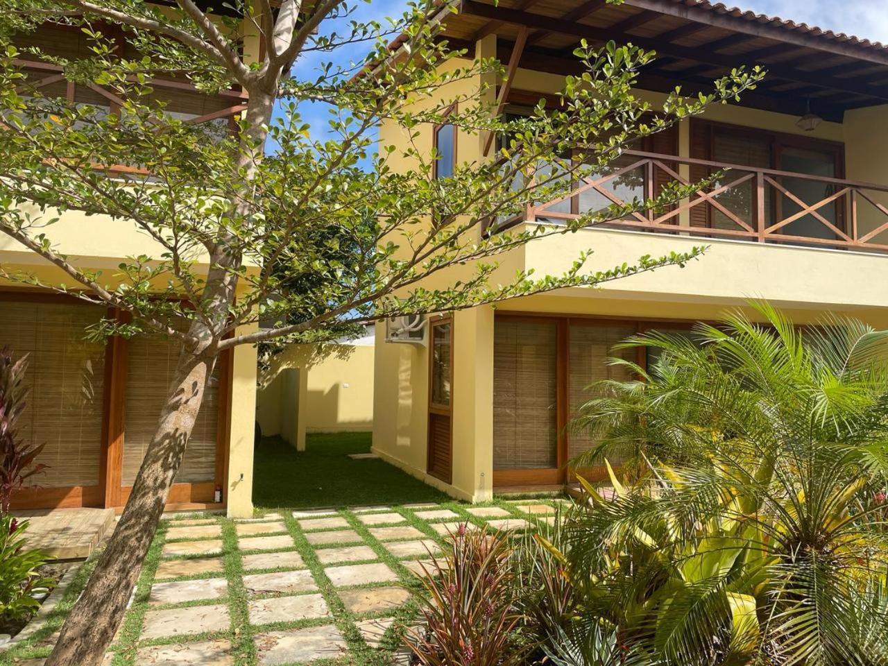 VILA BOMBACA - 100m da praia