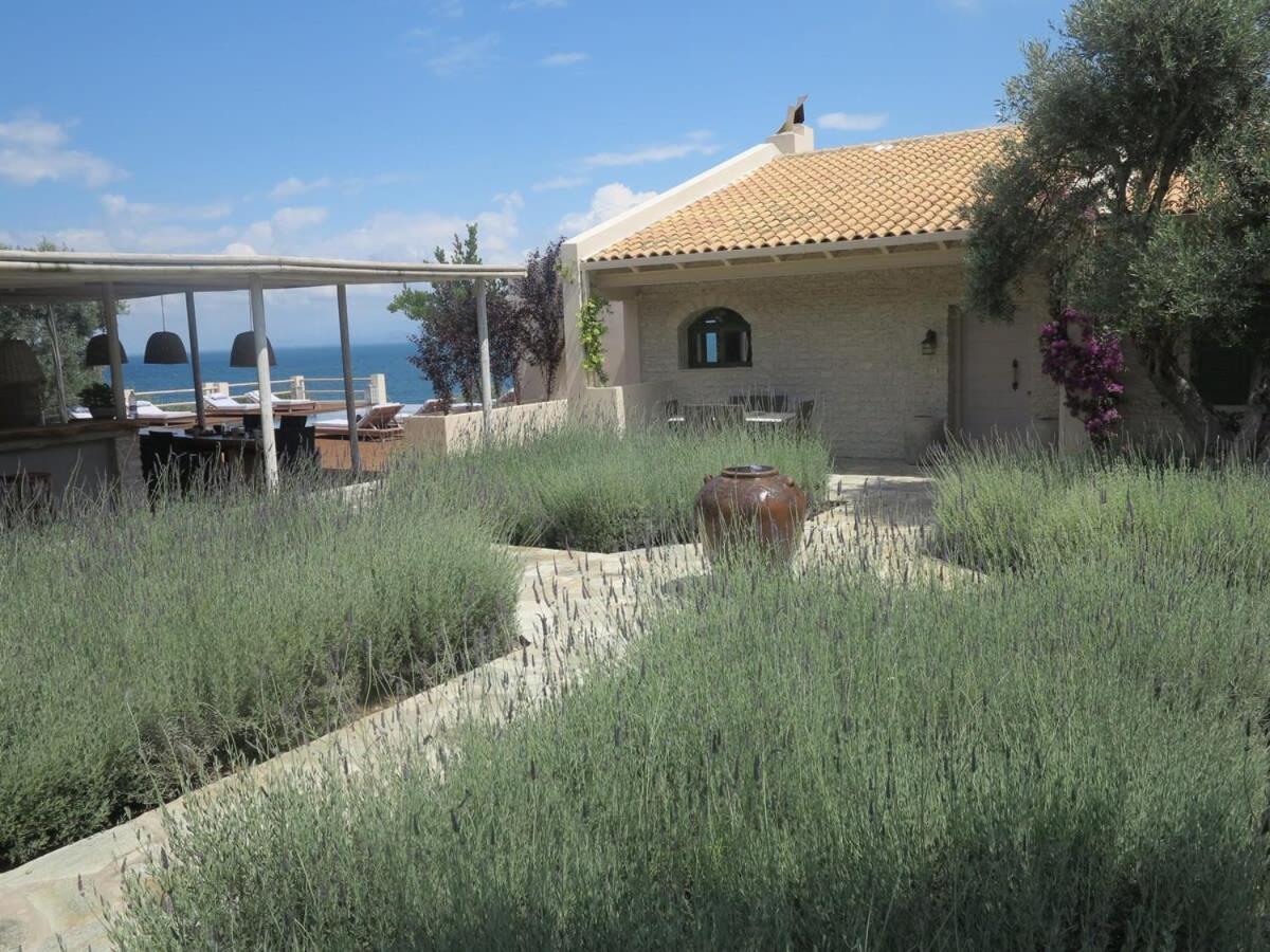 The Villa Amalia view 4