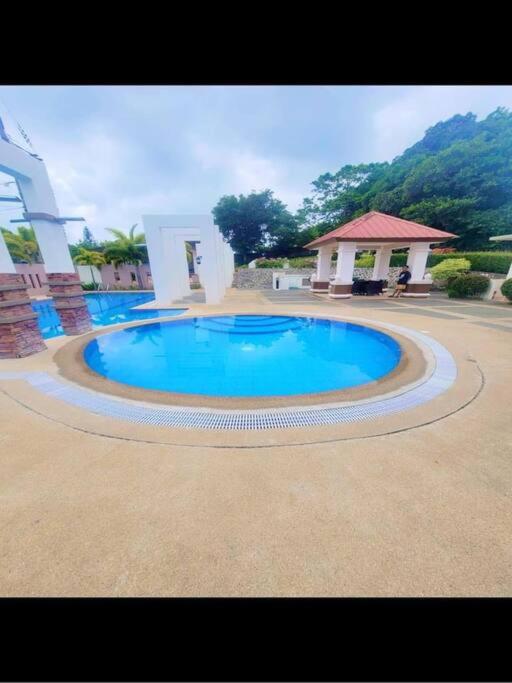 Alohas lounge tagaytay, photo 11