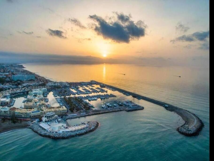 Benalmarina 105 beachfront your ideal place by the marina view 5