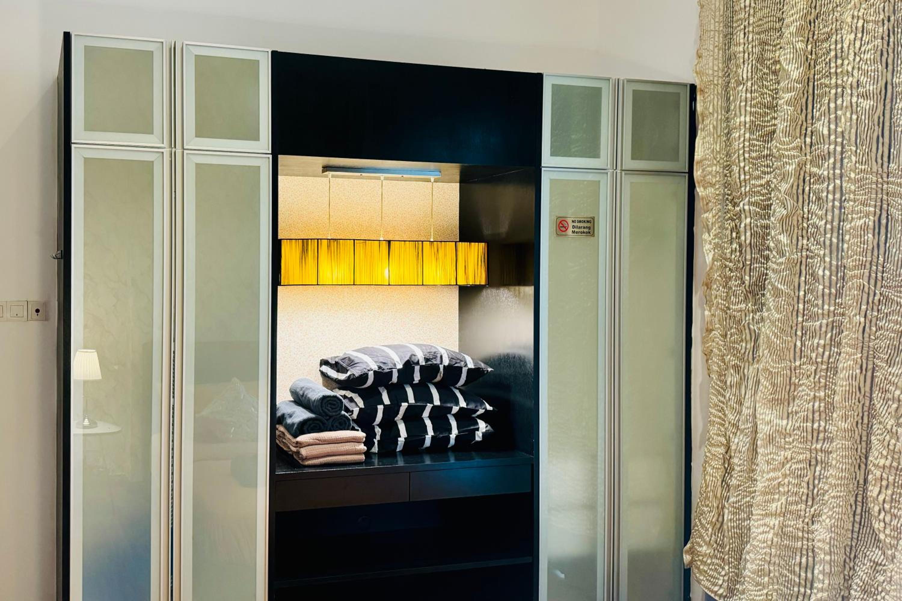 Comfy-Concept Apartment @ B.Bintang (3min walk LRT, Lalaport, TimeSquare)