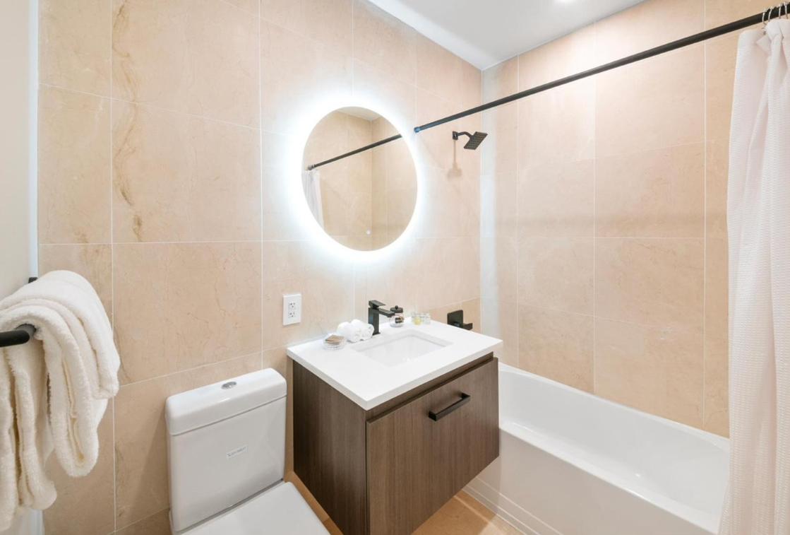 Luxury Wall St Condo