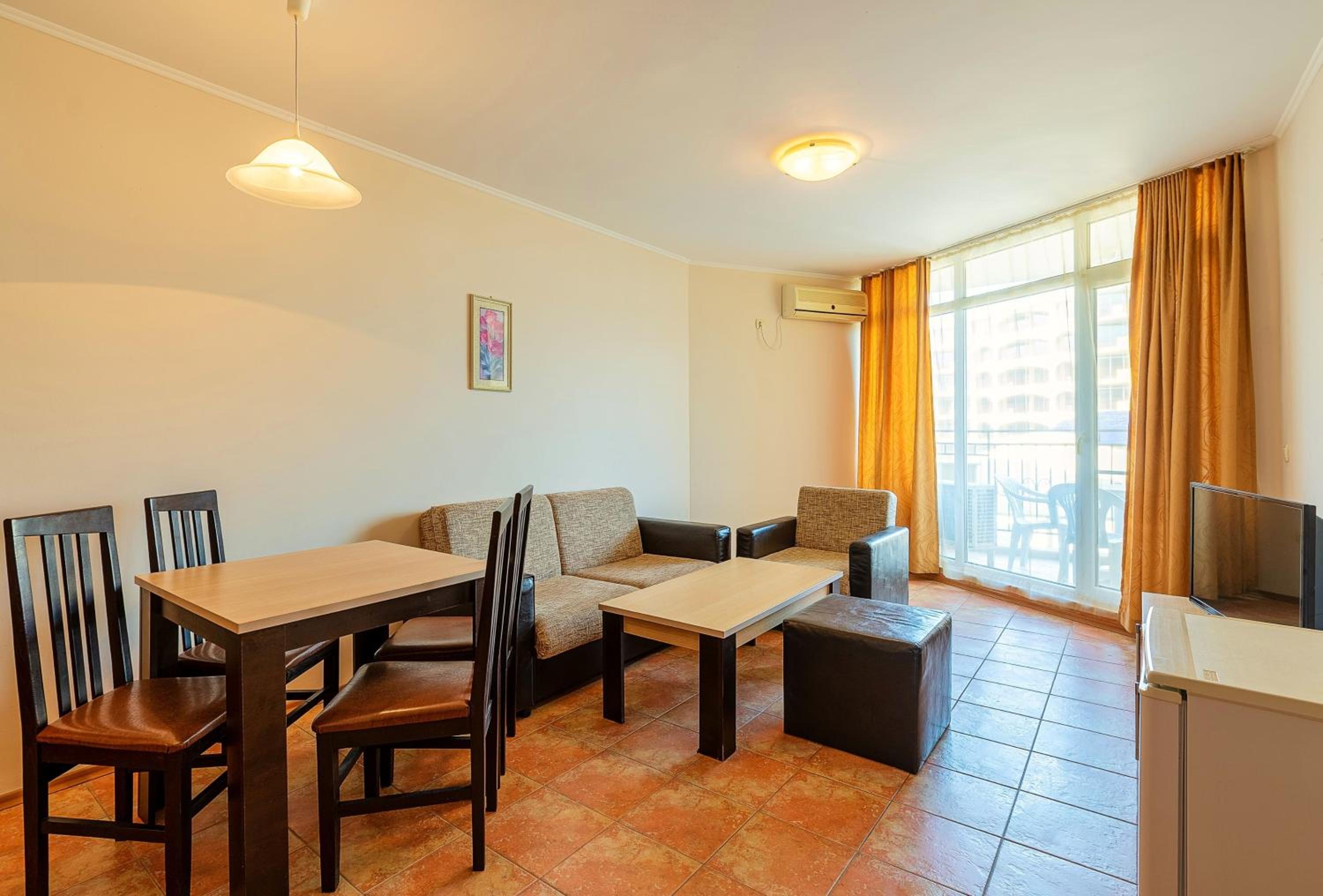 All-Year-Round Beach Haven Rooms & Apartments
