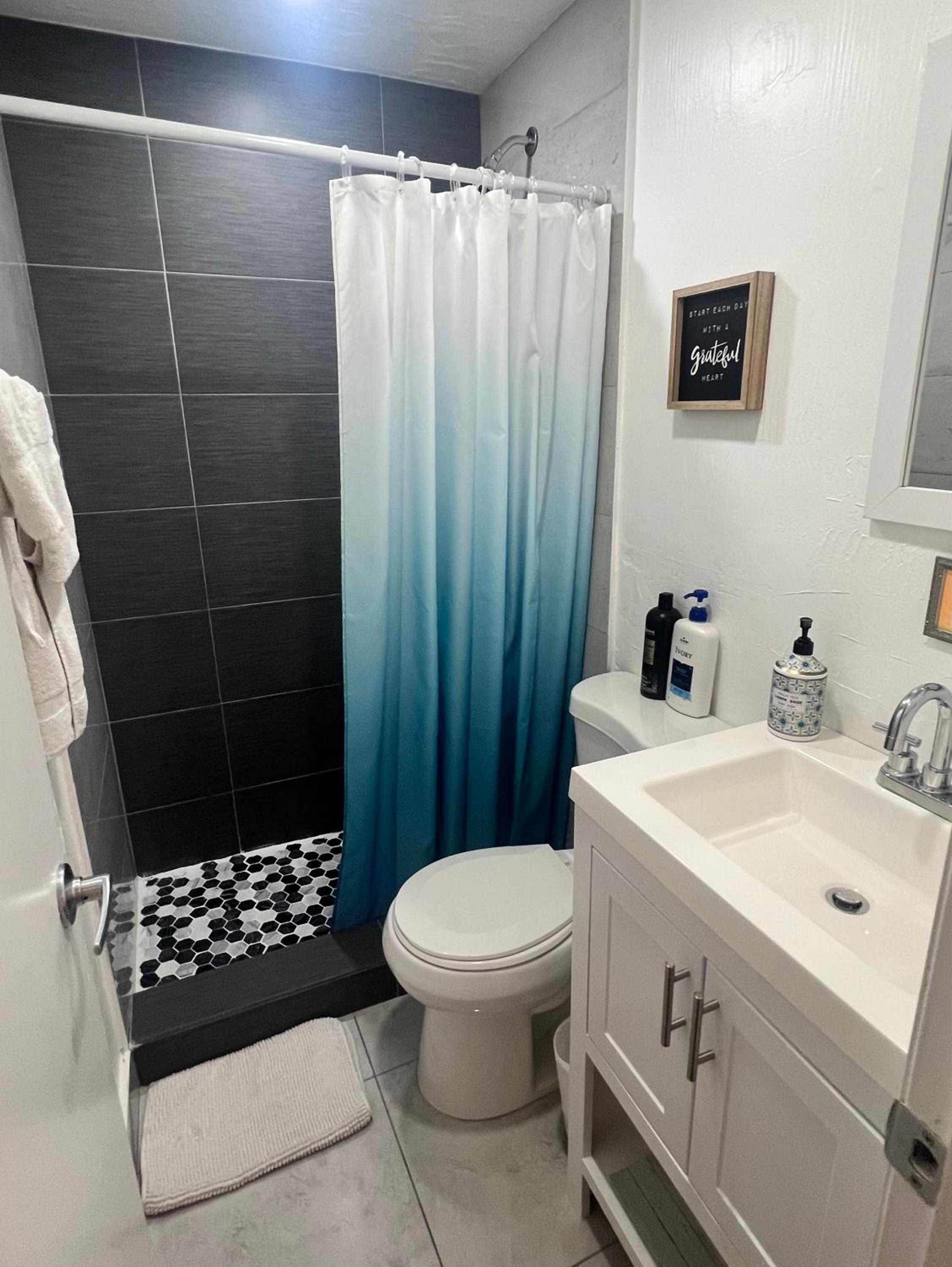 Miami Beach Rooms B&B