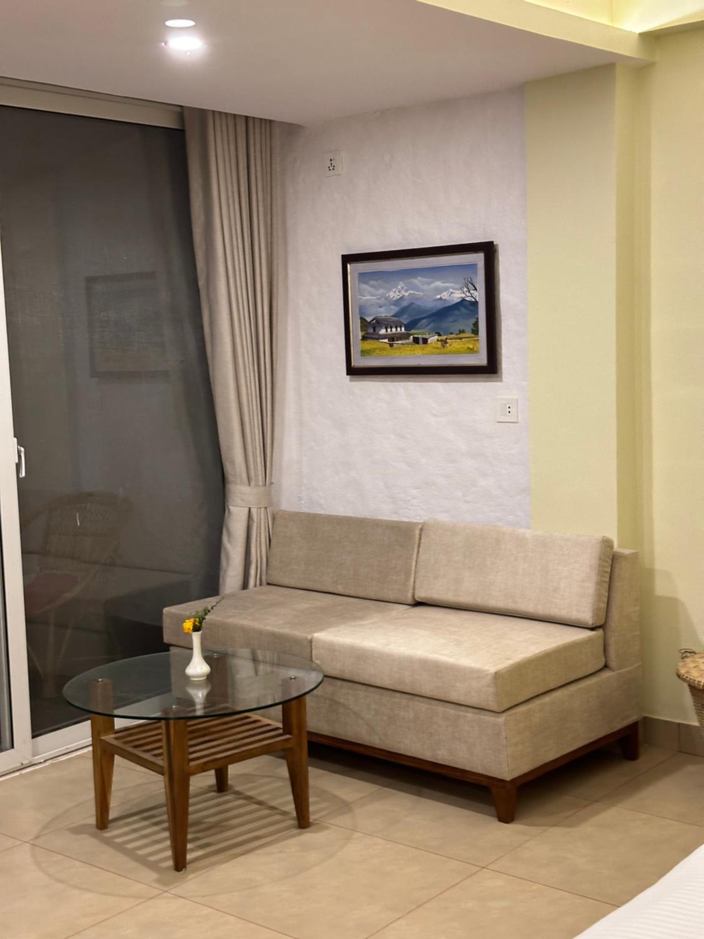 Superview Lodge - Family-Run, Himalayan Sunrise