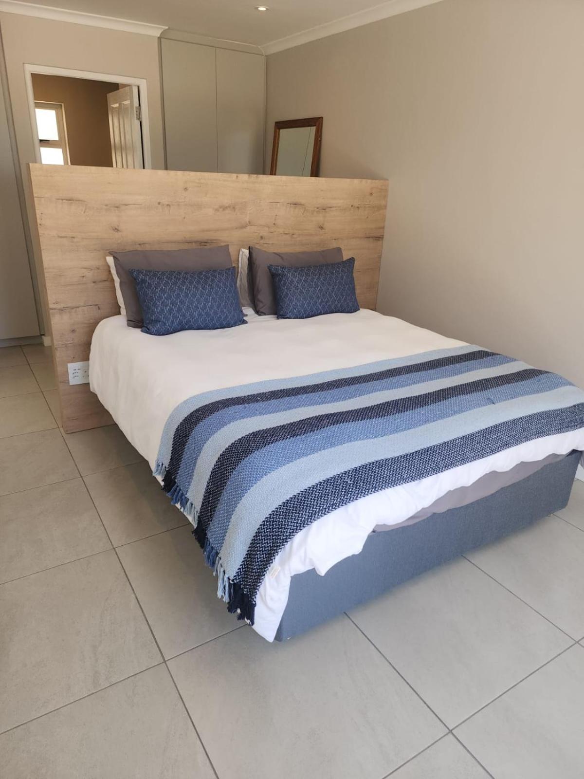 Hottentots Hide Away