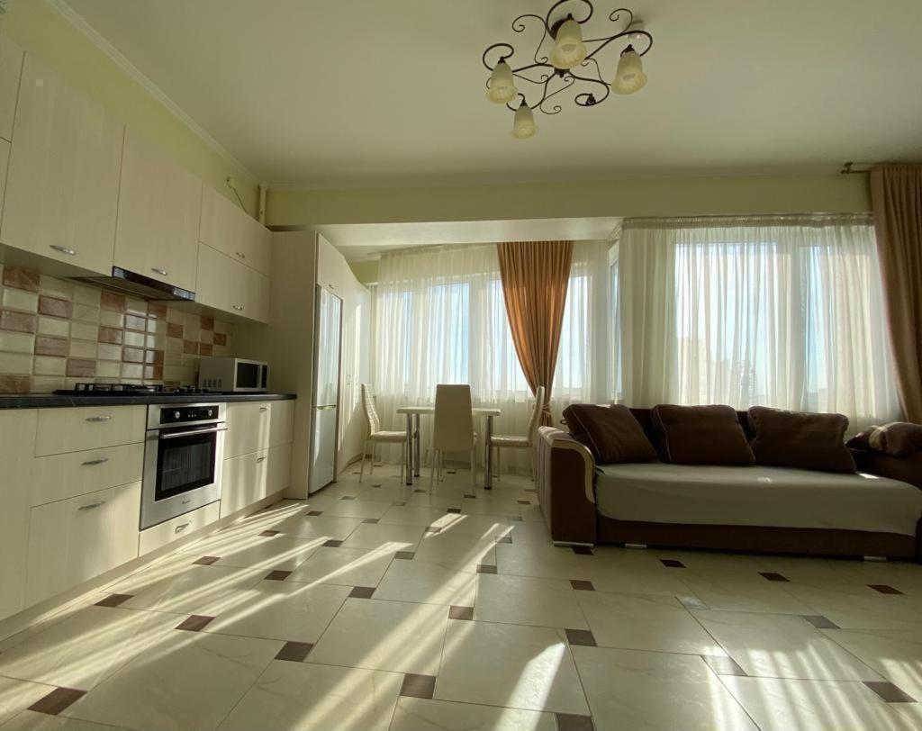 Diamond House view 3