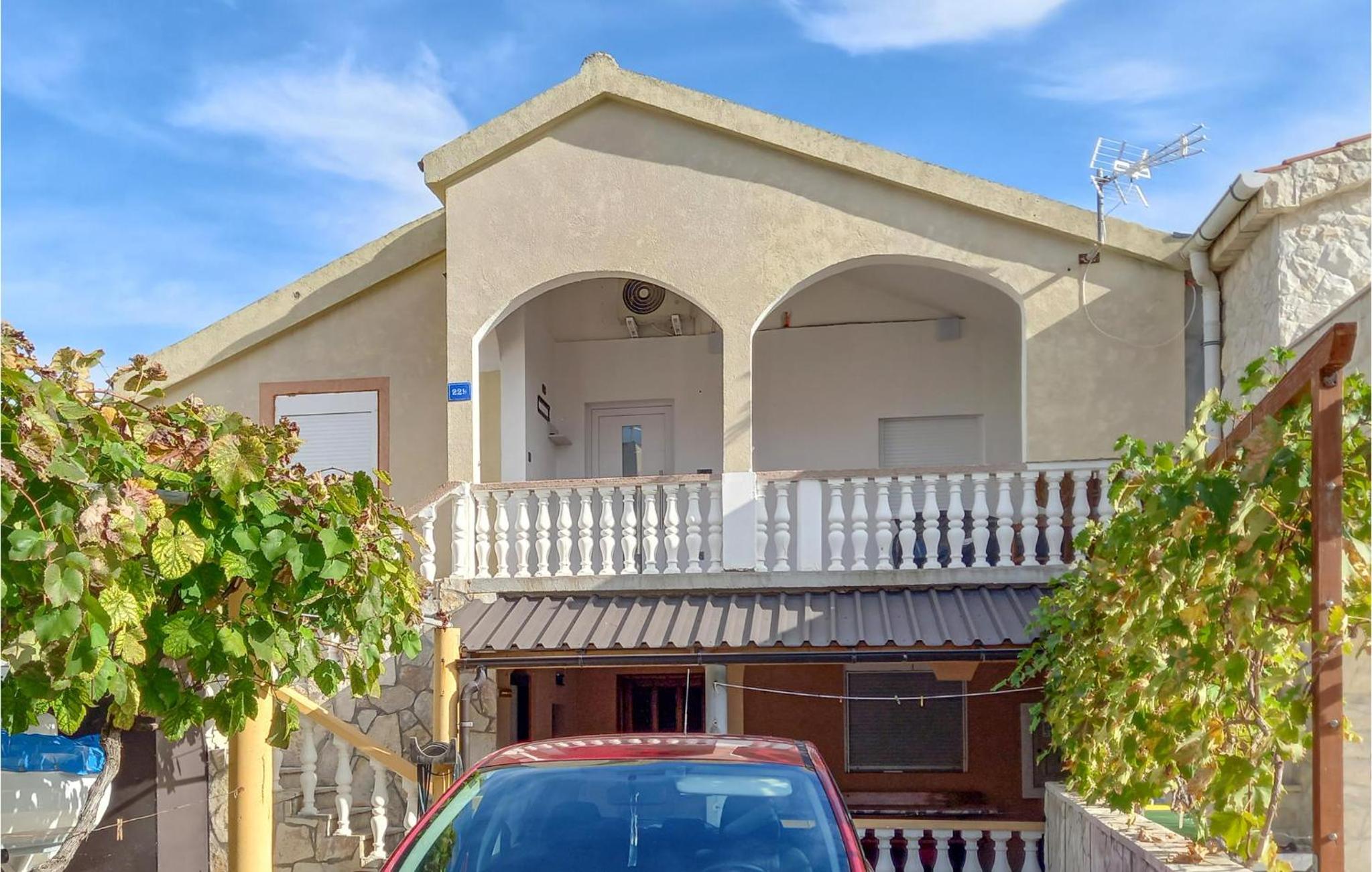 Beautiful Apartment In Vir With House Sea View