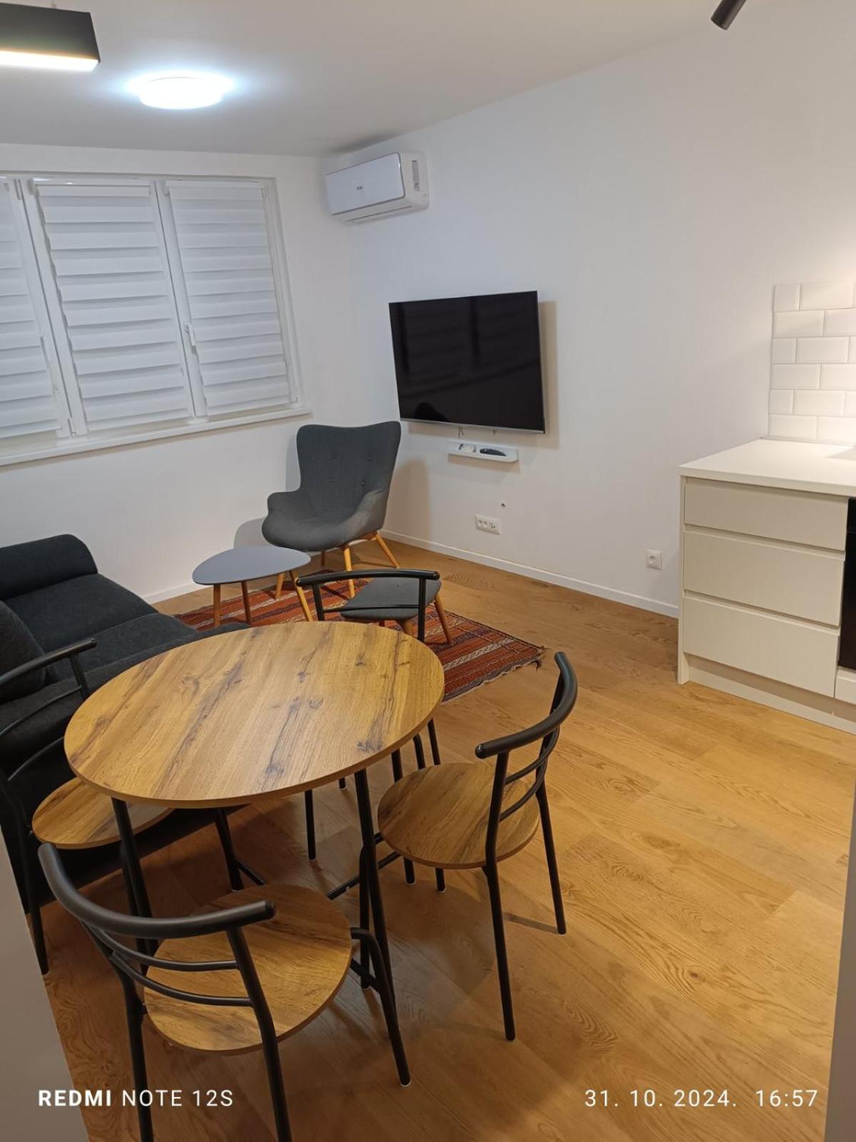 Šarmantni, moderni kutak na Koševu