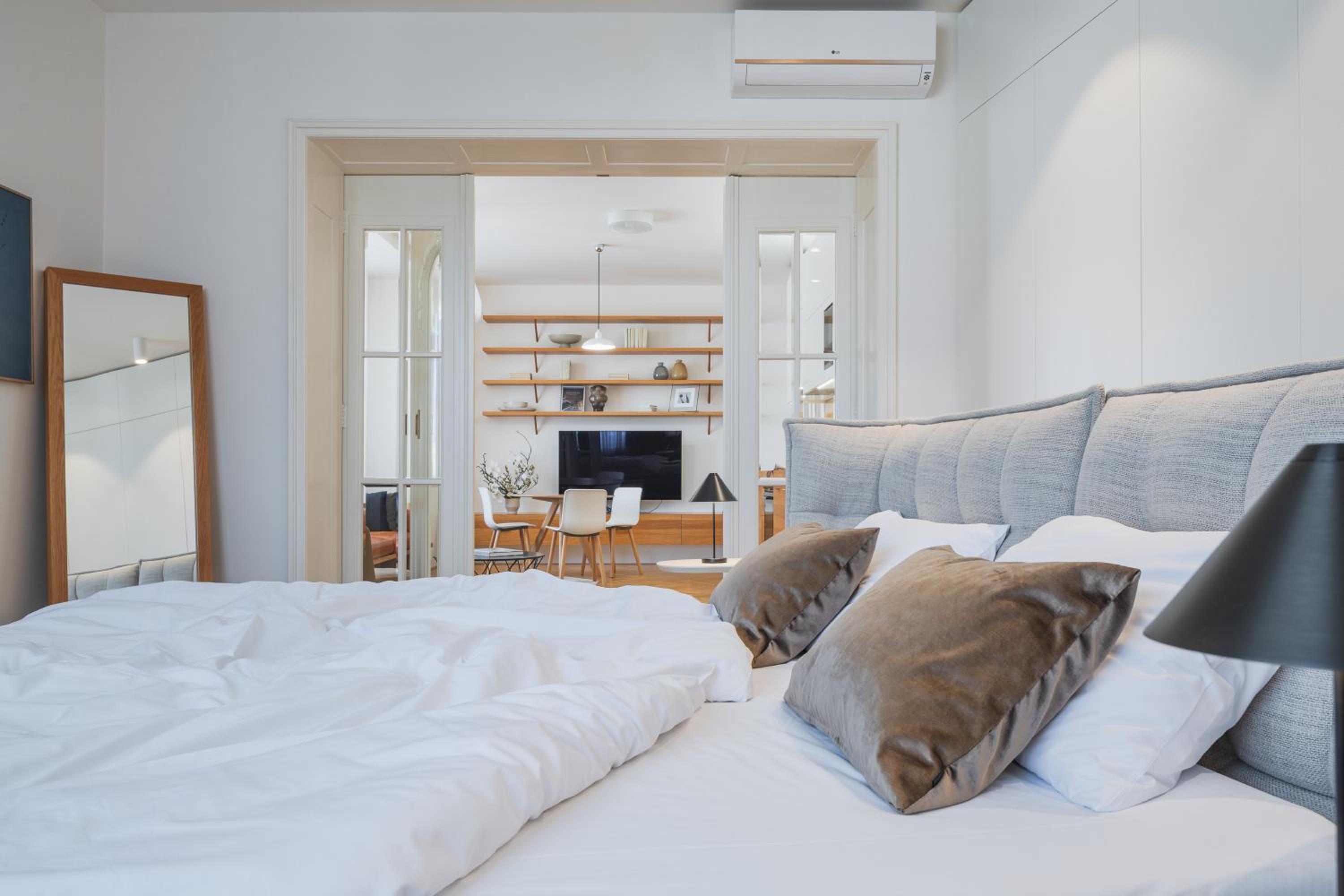 Luxury Apartments in Hip Area by Prague Days - 
