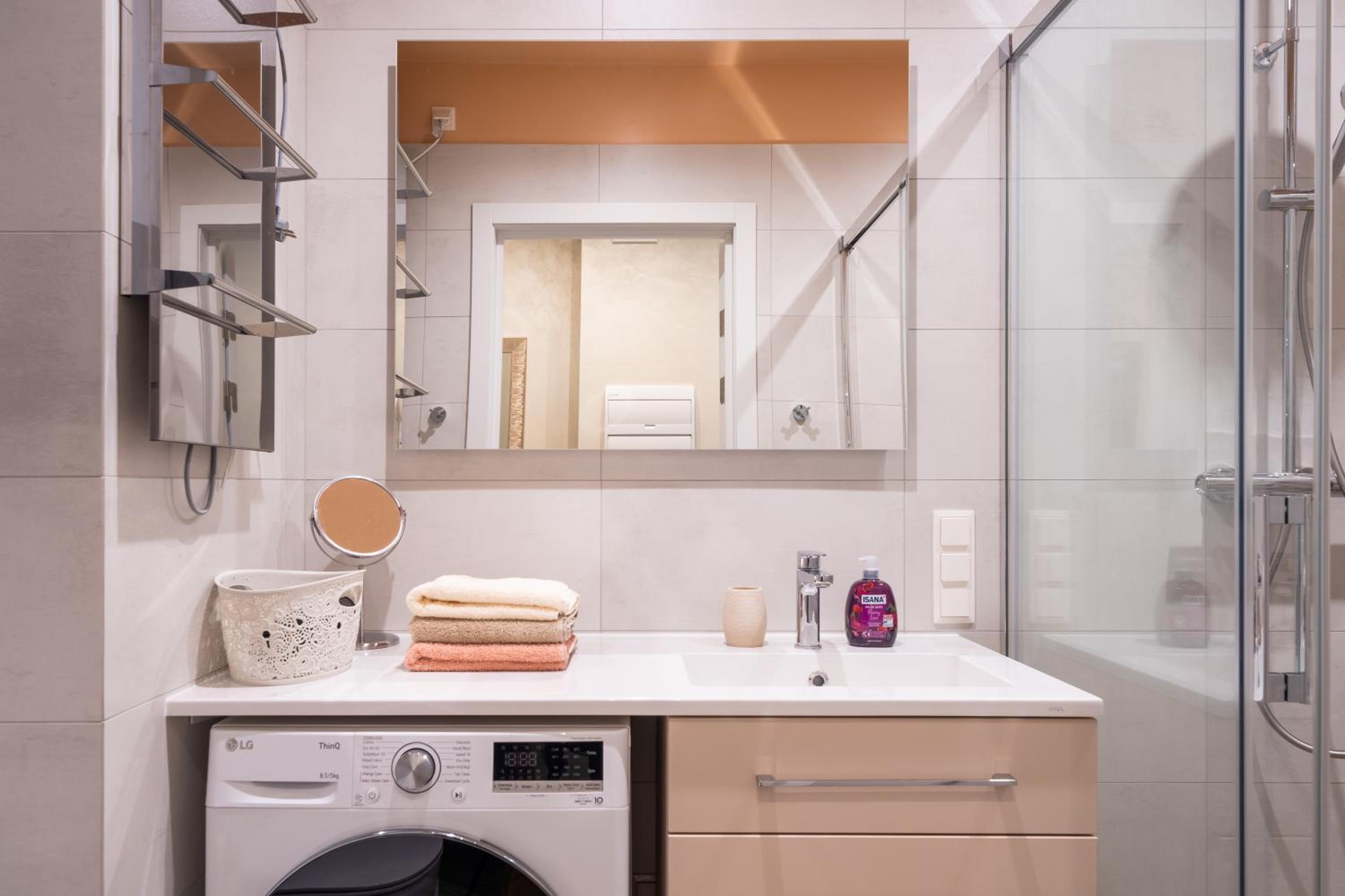 Top location 1-bedroom apartment
