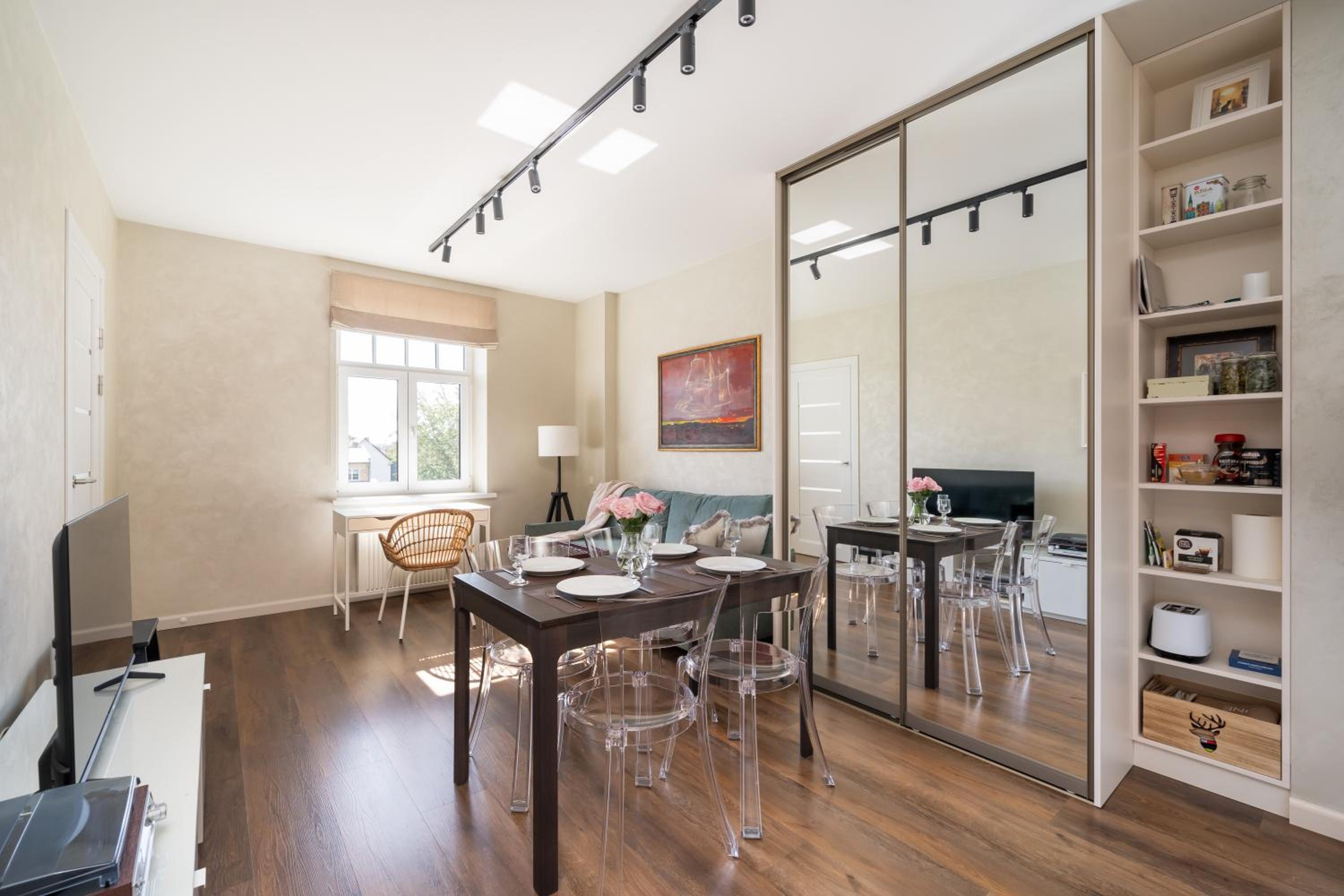 Top location 1-bedroom apartment