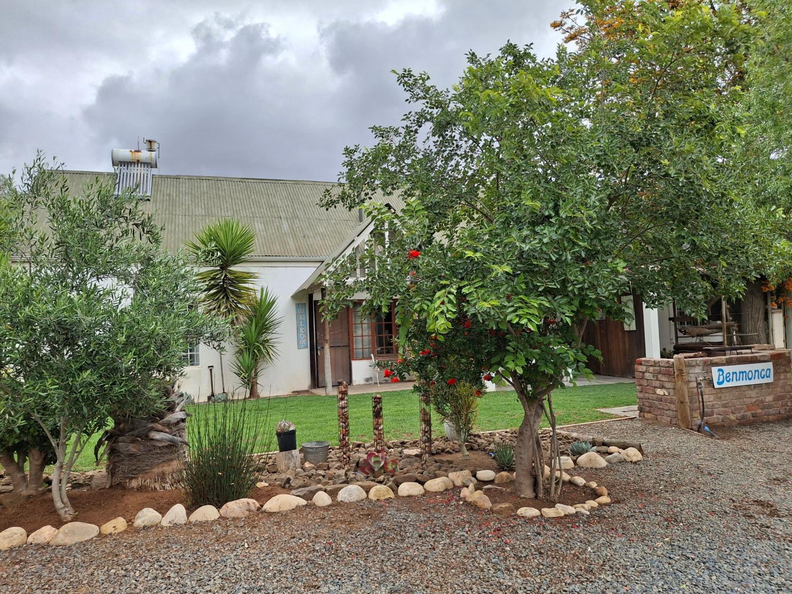 Benmonca-Greeff Cottage view 2