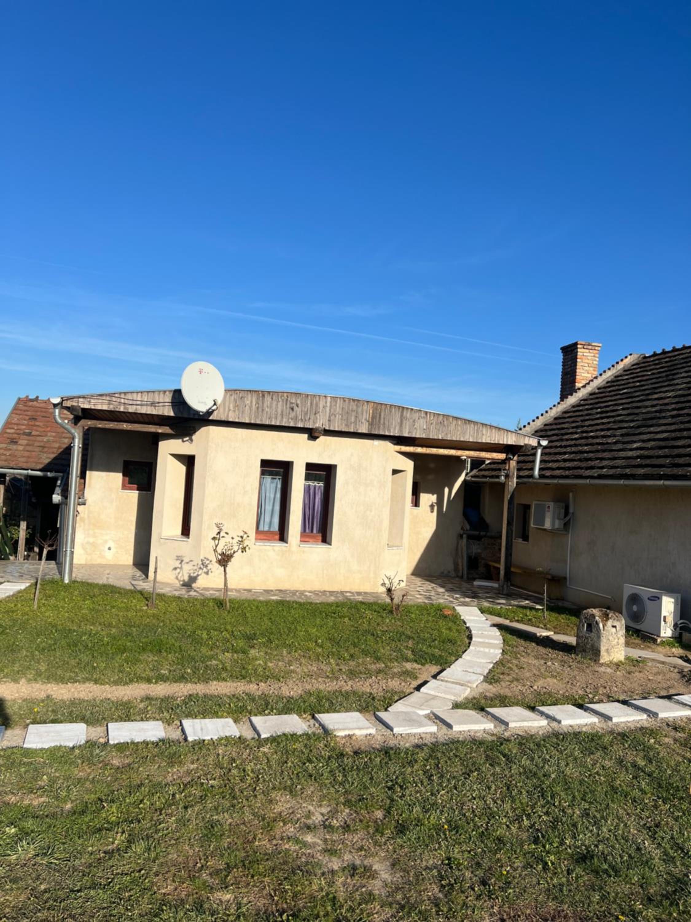 Buzál-Mórocza Pincészet és Szálláshely view 3