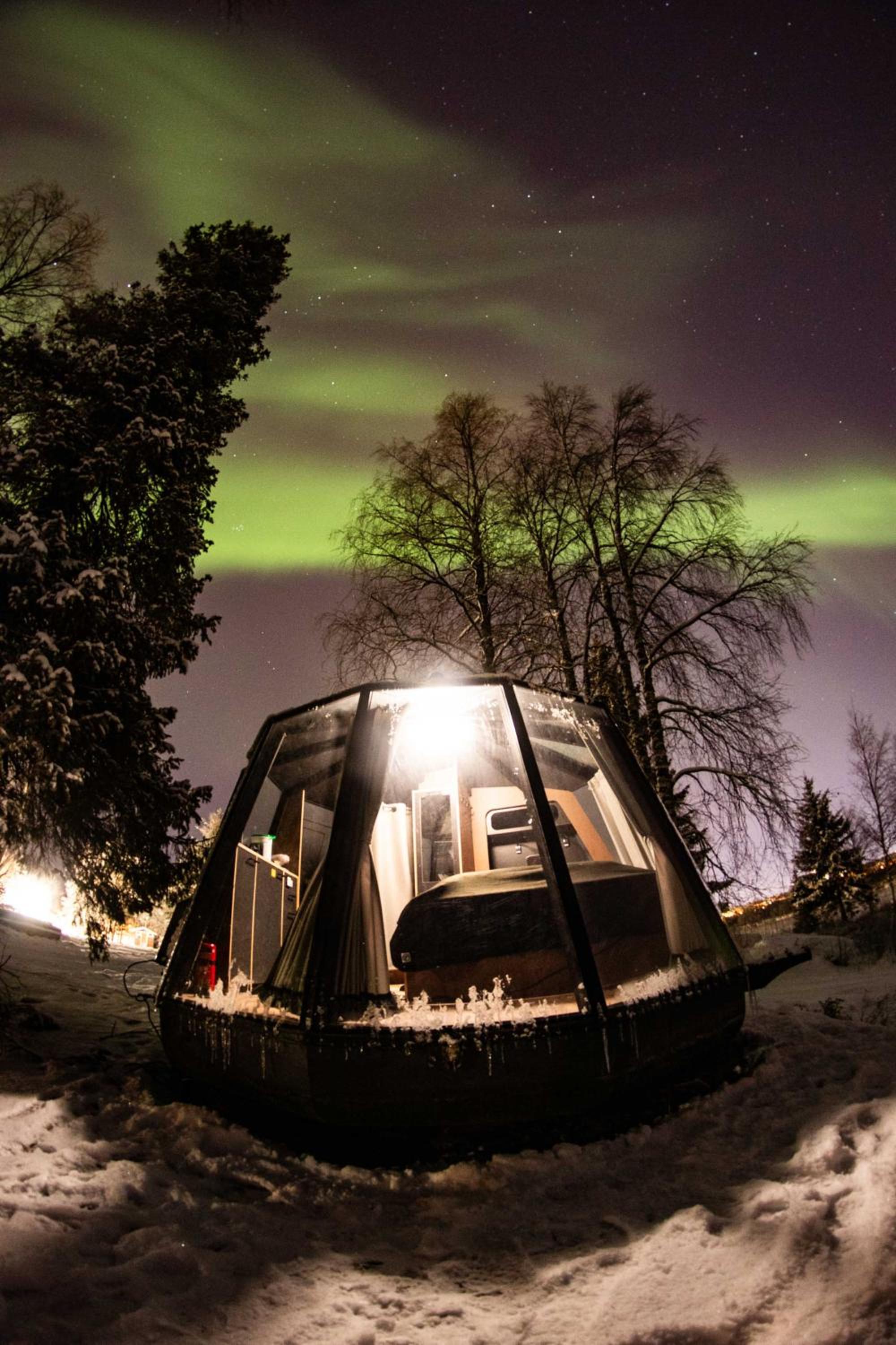 AuroraHut at Sauna Retreat