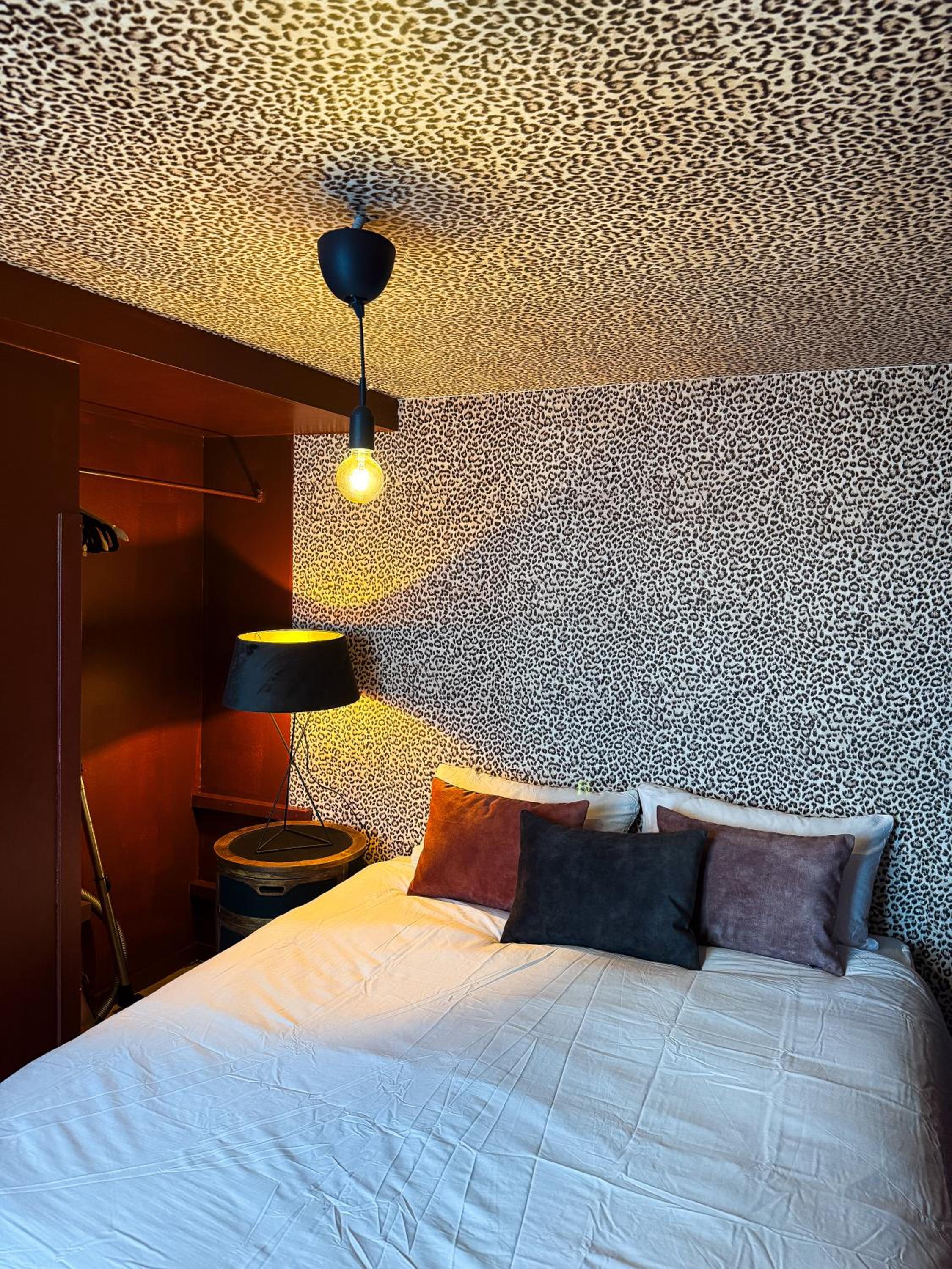 Cosy Boudoir Suites - 4p