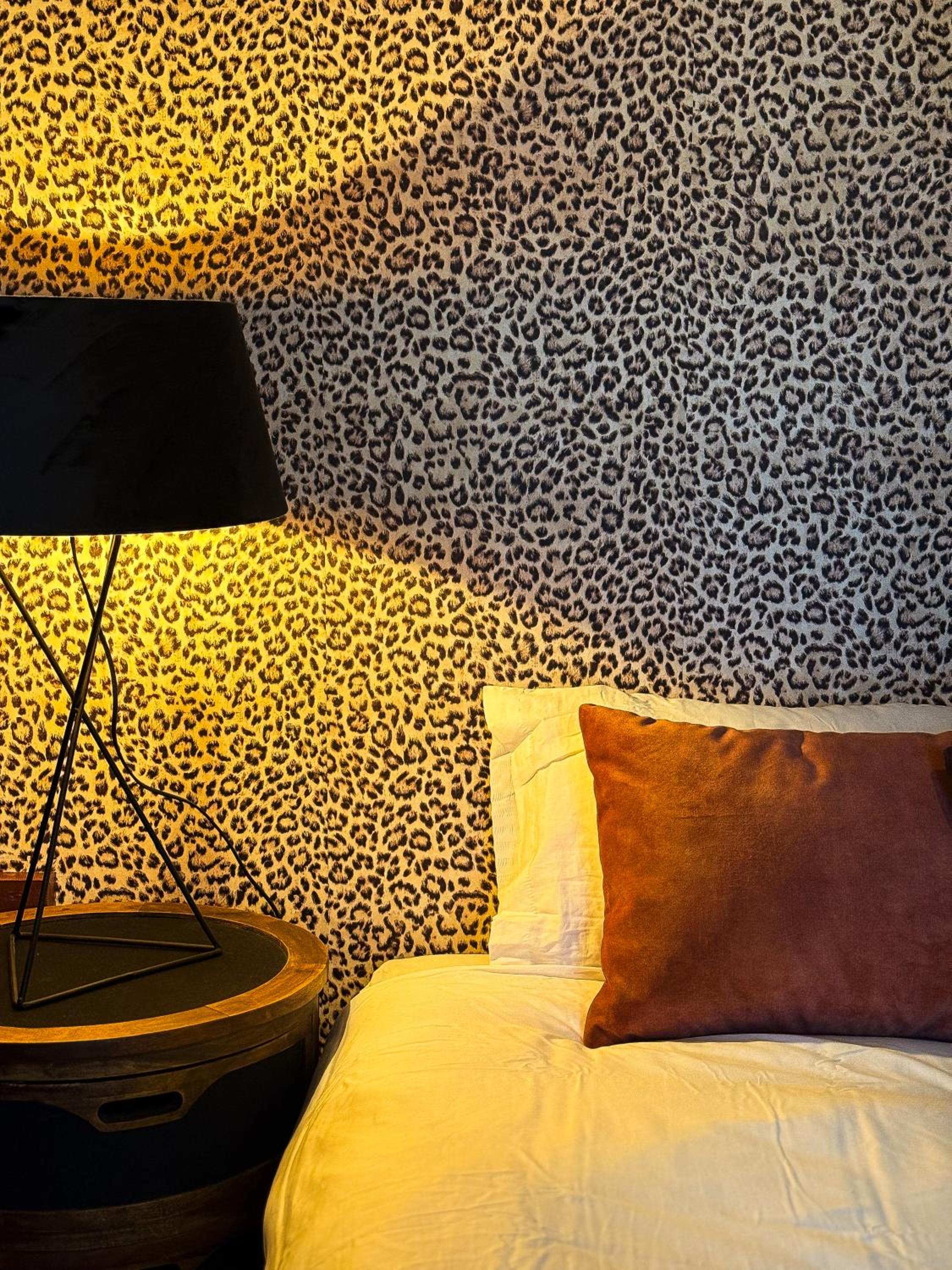 Cosy Boudoir Suites - 4p