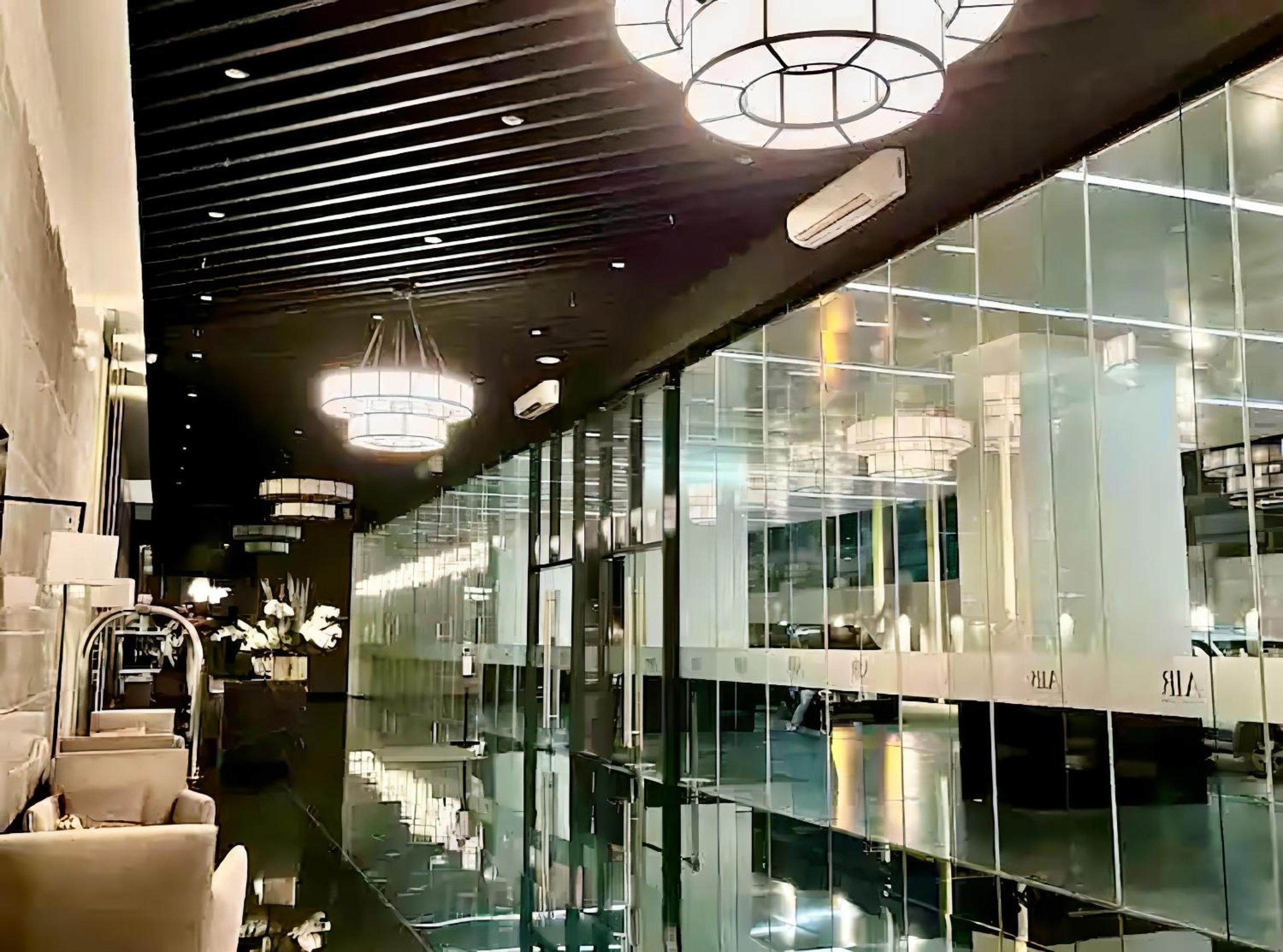 Lush out in Style at AirResidences No38 view 5