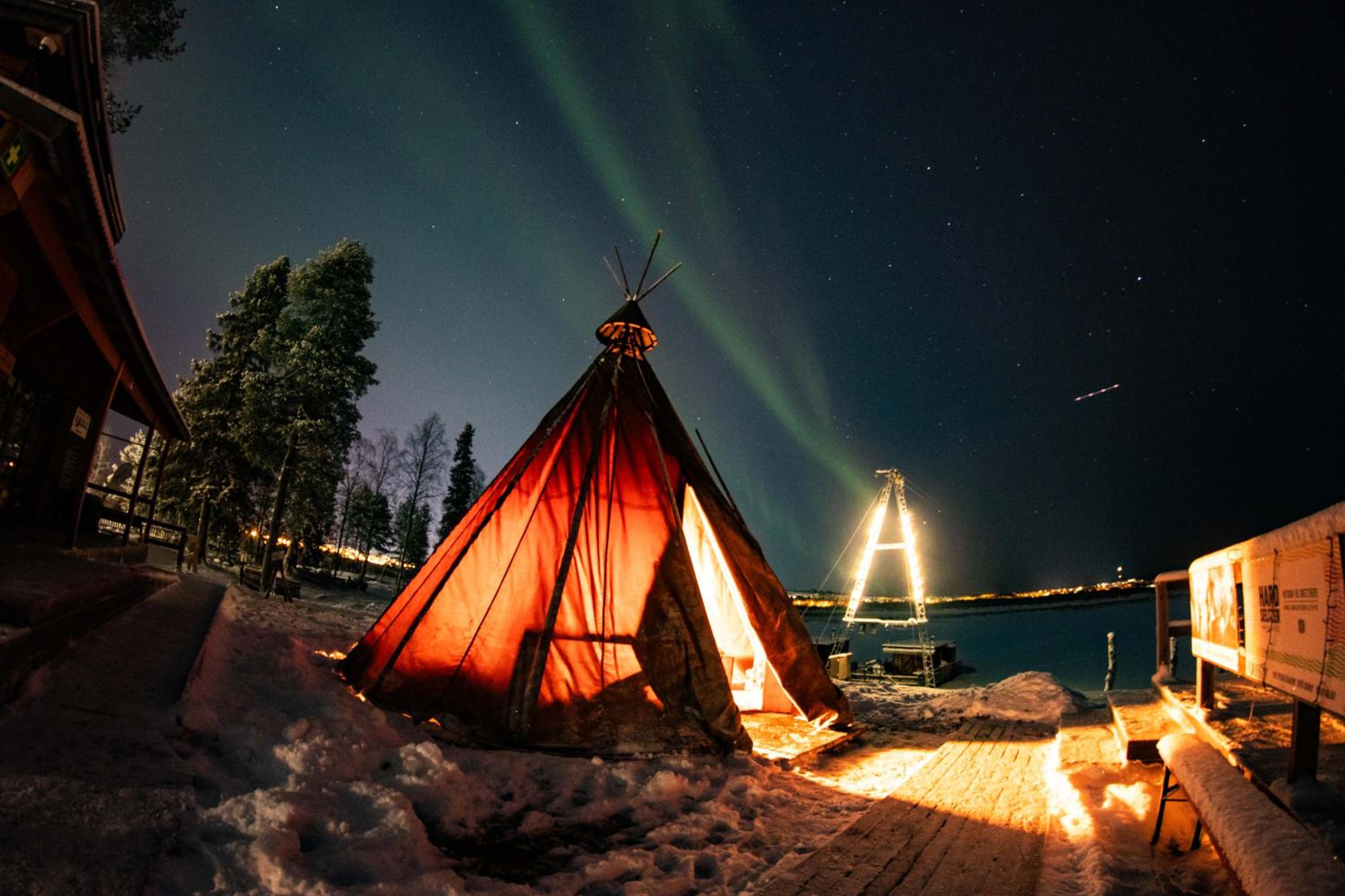AuroraHut at Sauna Retreat