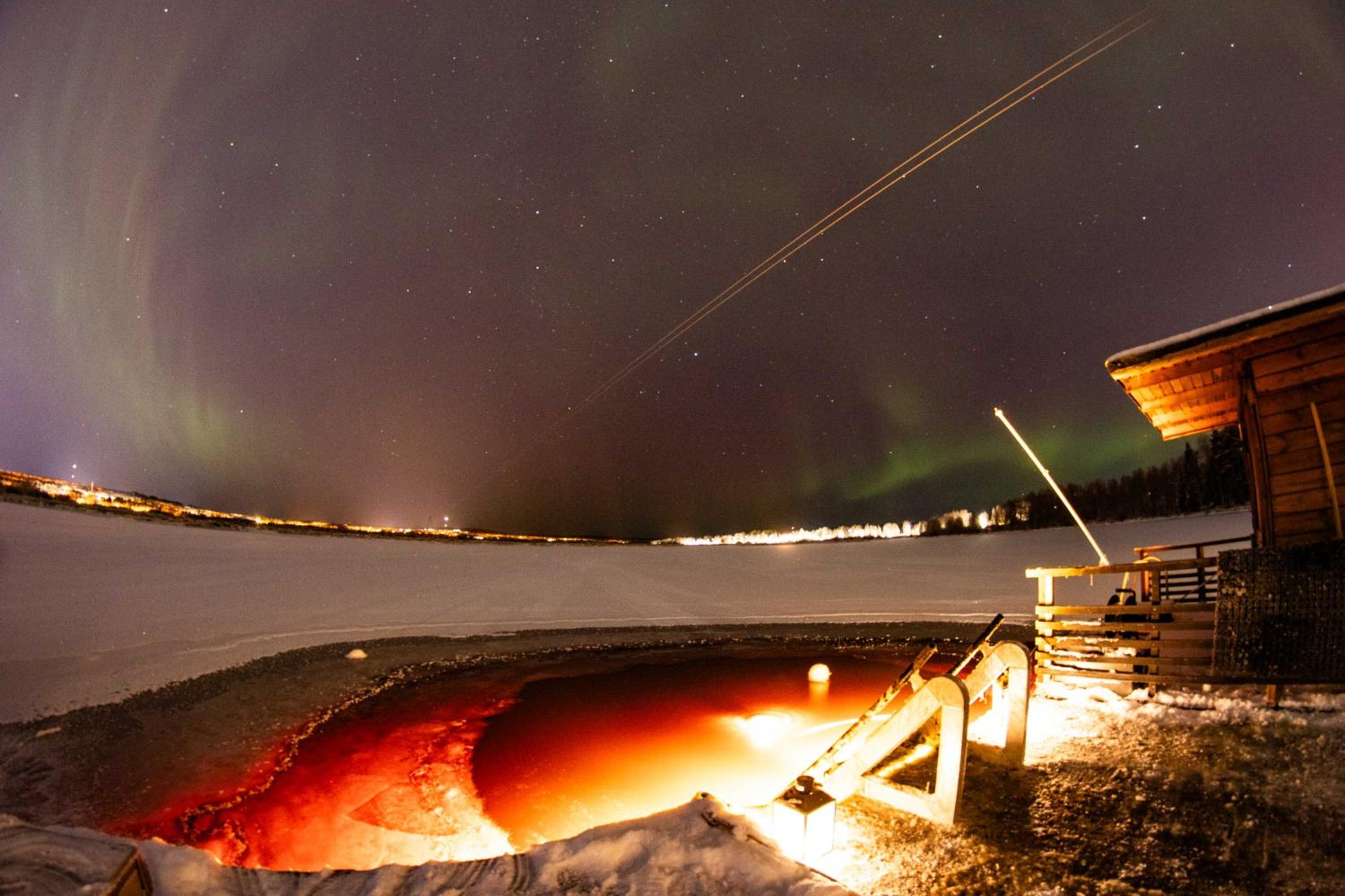 AuroraHut at Sauna Retreat