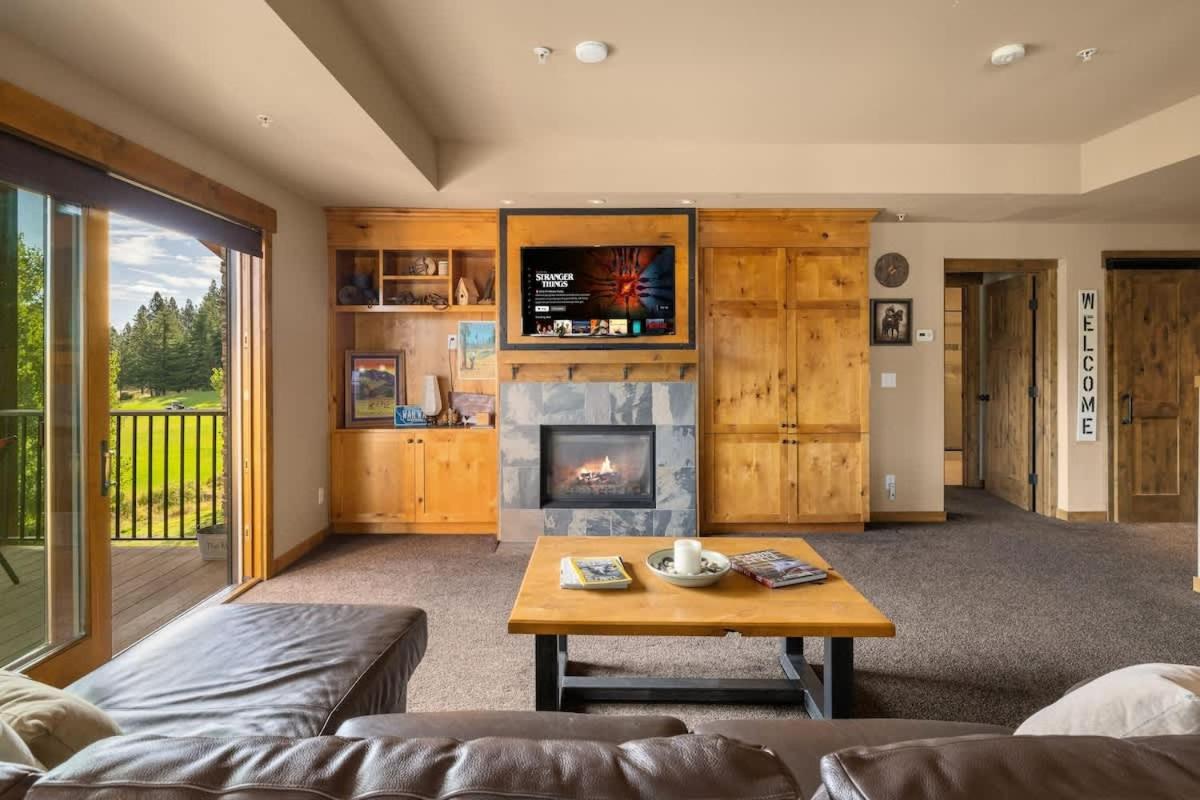 Cowboy Corner Condo at Suncadia- Top Floor, Fairway & Mountain View, Fireplace, Smart TVs, Hi-speed Wi-Fi, Walk to Lodge view 5