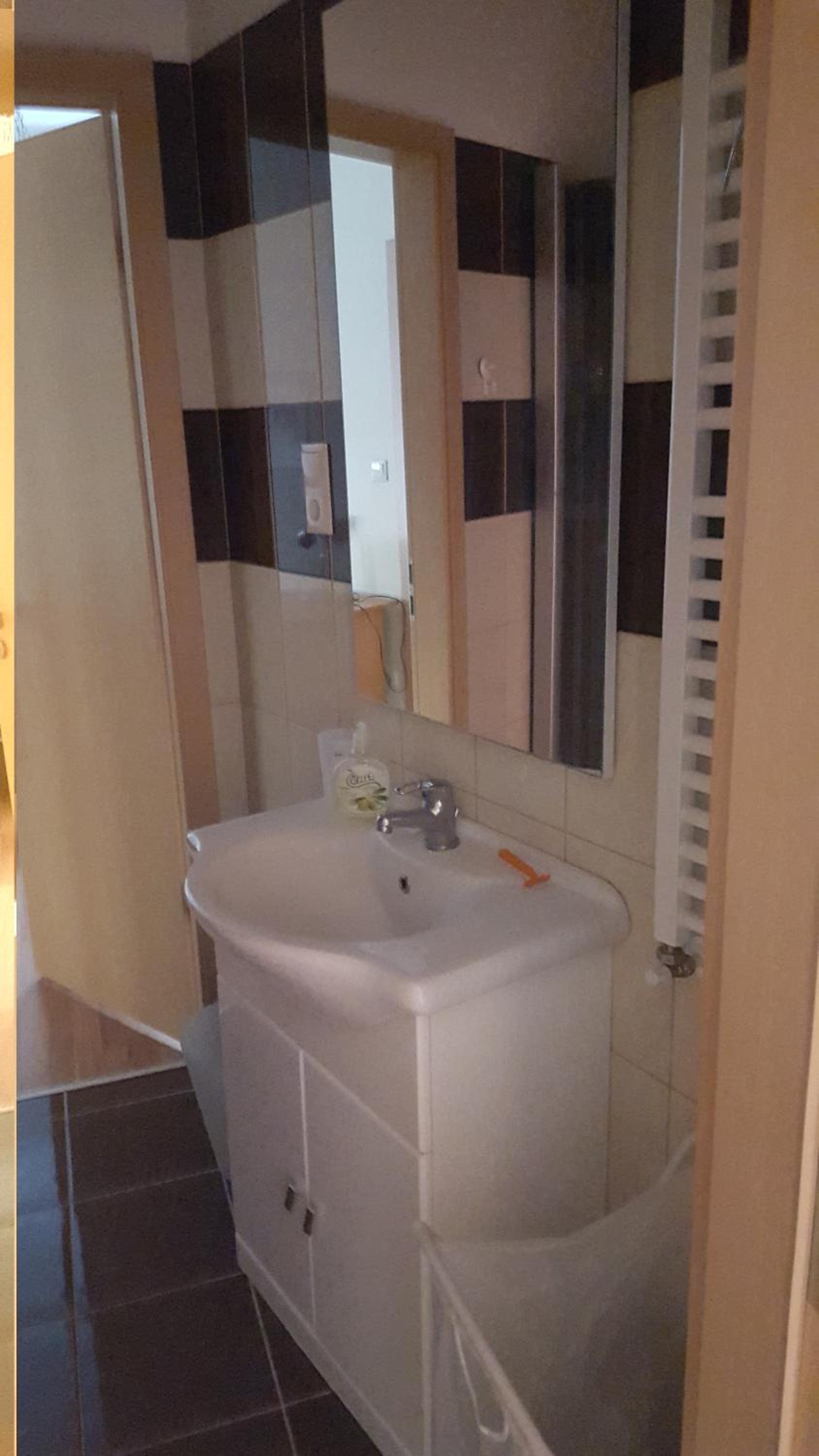 Asboth Deluxe Apartment view 3