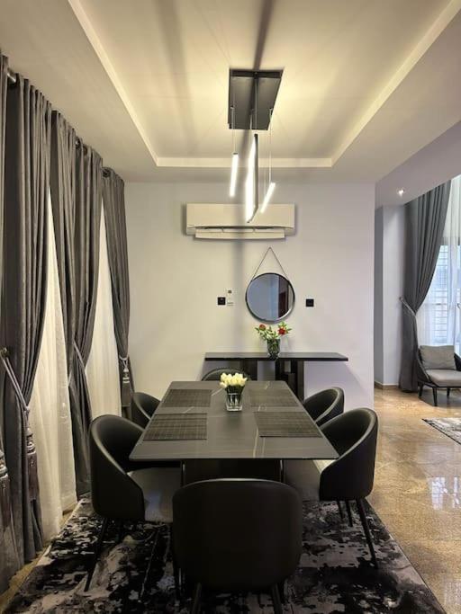 Phiani Apartment