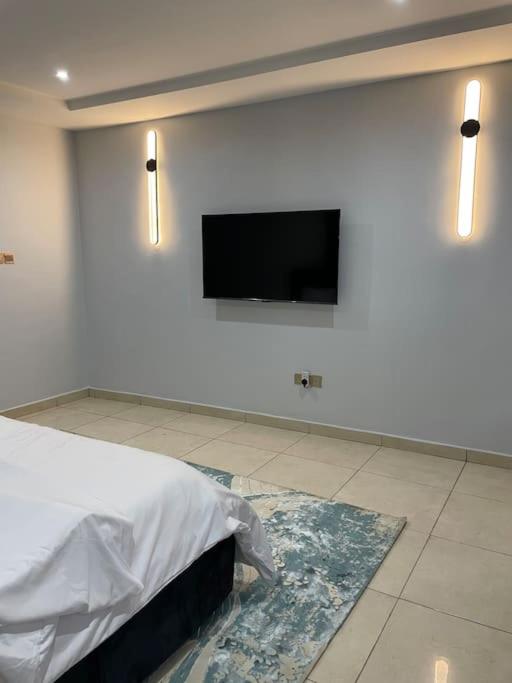 Phiani Apartment