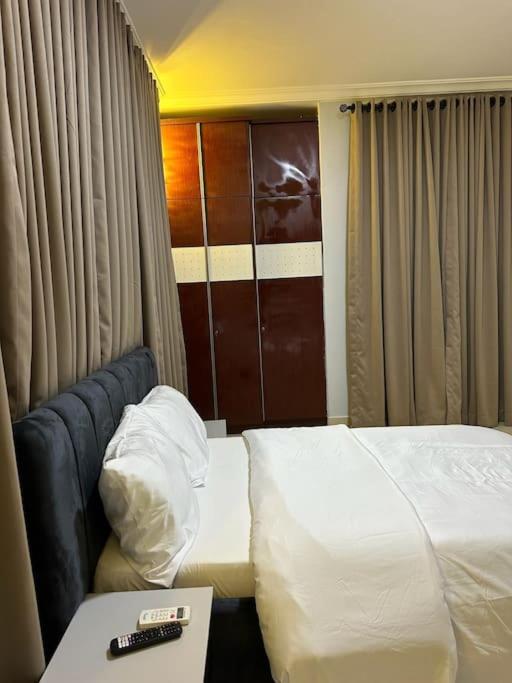 Phiani Apartment