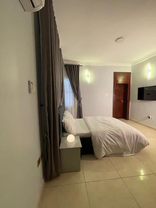 Phiani Apartment