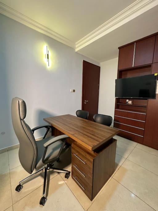 Phiani Apartment