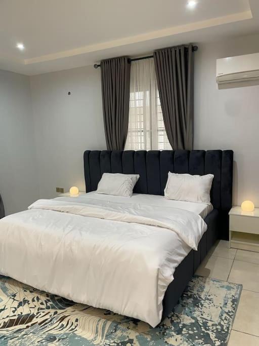 Phiani Apartment