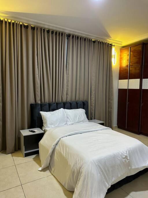 Phiani Apartment