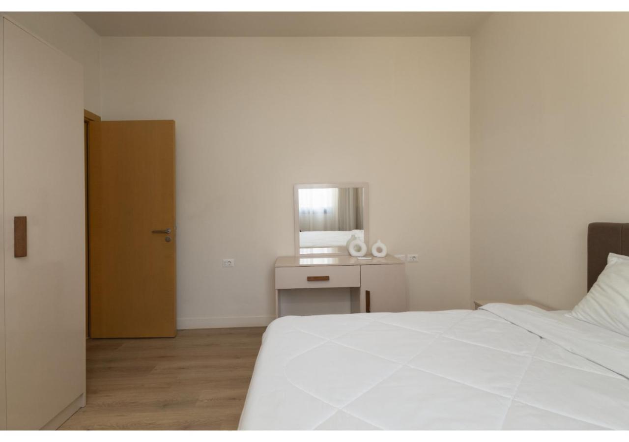 Apartment With view in Allegria Residence Compound - sheikh zayed