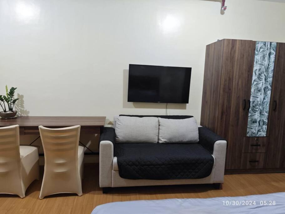 TriBB Studio Condo near Polymedic Plaza Kauswagan view 2