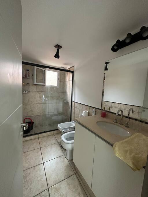 Departamento espacioso en un complejo residencial, cerca del Shopping nuevo centro