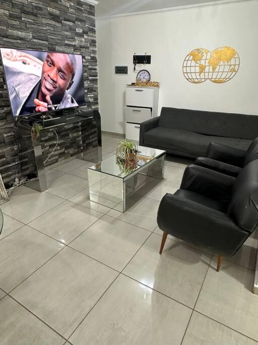 Departamento espacioso en un complejo residencial, cerca del Shopping nuevo centro