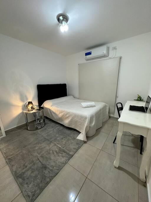 Departamento espacioso en un complejo residencial, cerca del Shopping nuevo centro
