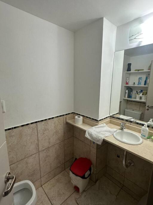 Departamento espacioso en un complejo residencial, cerca del Shopping nuevo centro