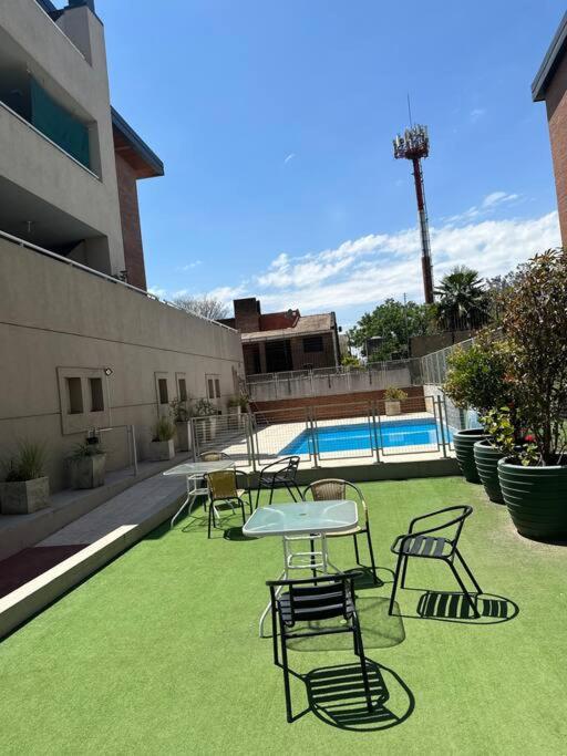 Departamento espacioso en un complejo residencial, cerca del Shopping nuevo centro