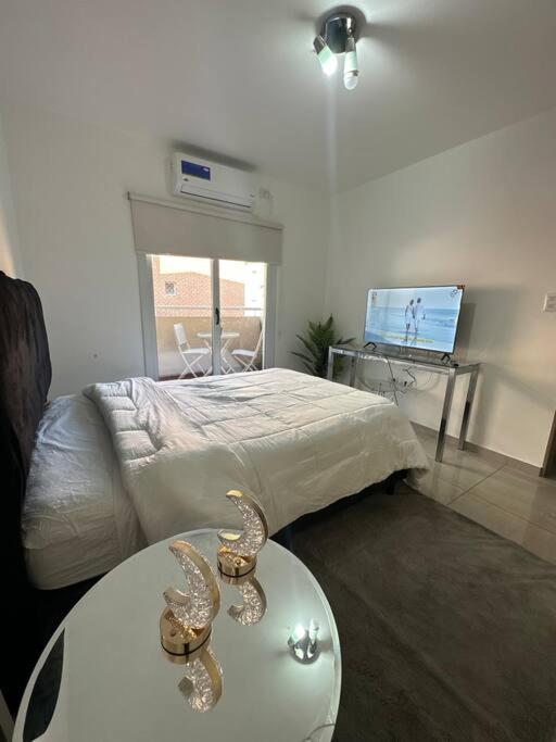 Departamento espacioso en un complejo residencial, cerca del Shopping nuevo centro