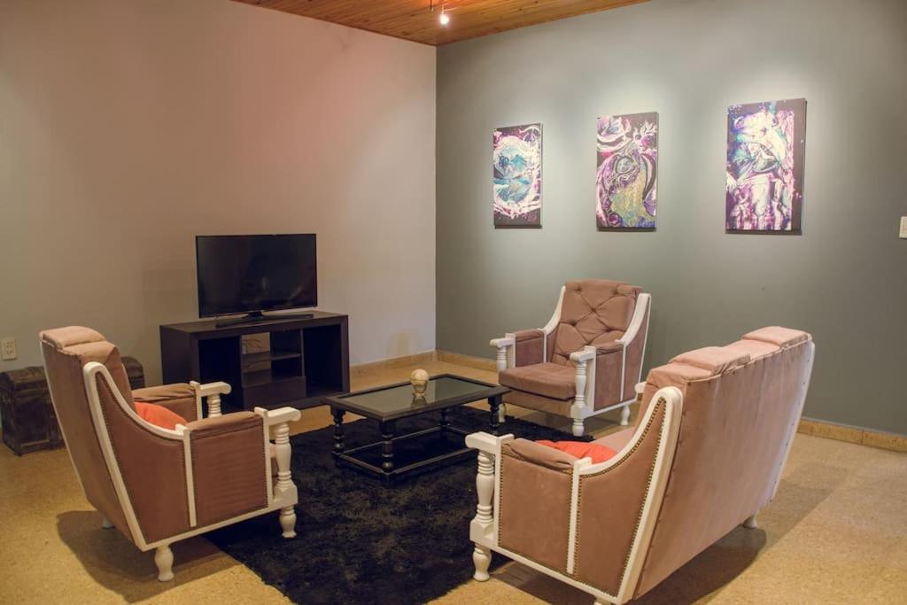 Le Petit Chalet - Casa entera con cochera