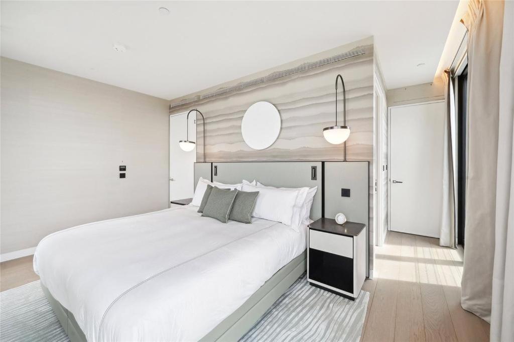 Mayfair Super Luxury Apartment