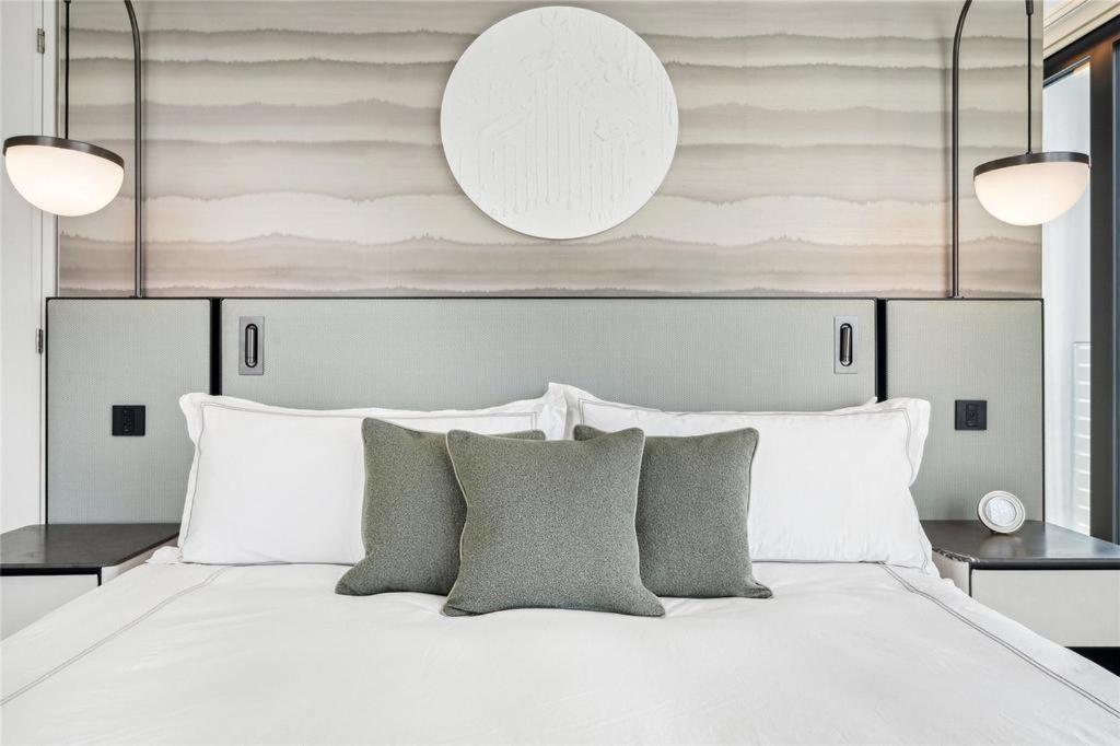 Mayfair Super Luxury Apartment
